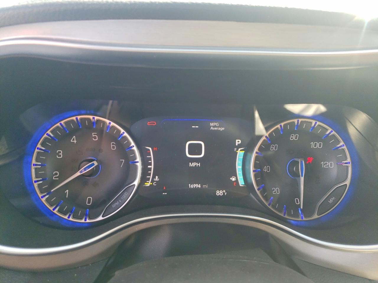 2024 CHRYSLER PACIFICA PINNACLE photo 25