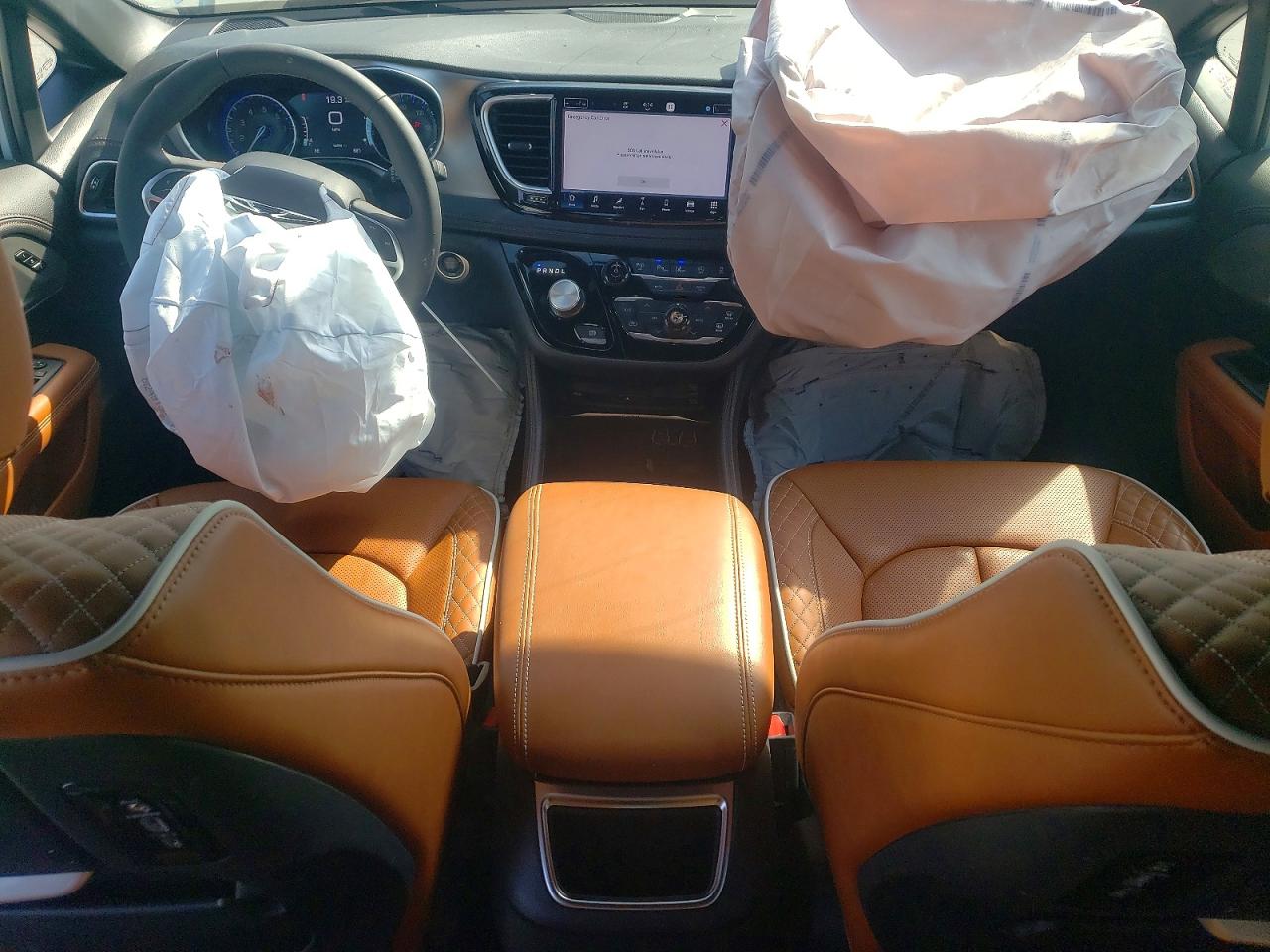 2024 CHRYSLER PACIFICA PINNACLE photo 22