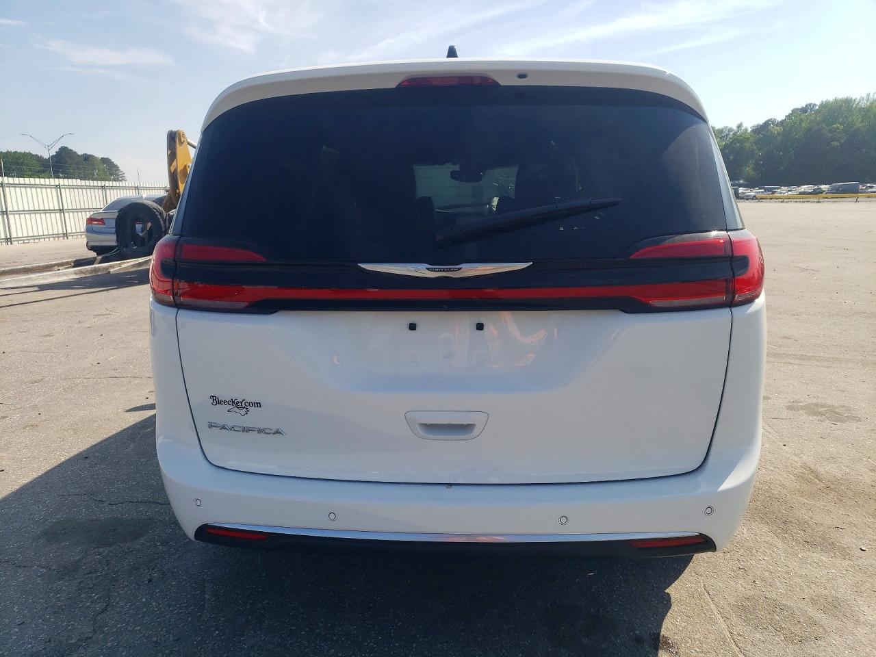2024 CHRYSLER PACIFICA PINNACLE photo 16
