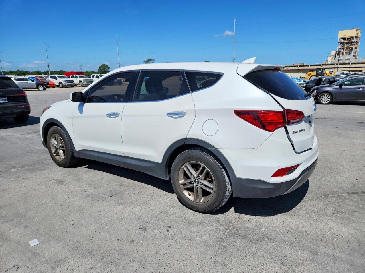 2017 HYUNDAI SANTA FE SPORT 2.4L photo 3