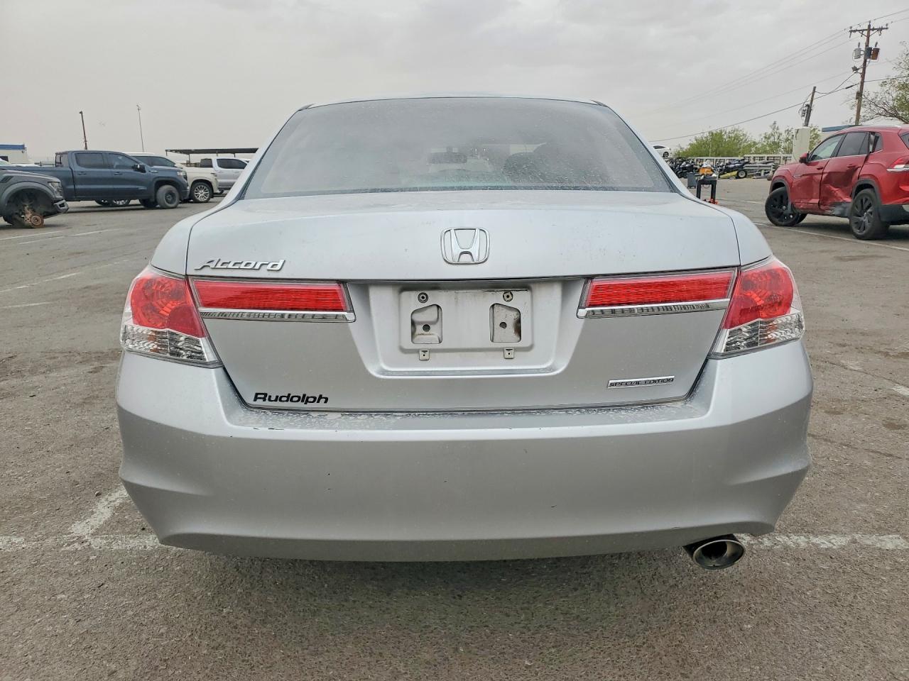 2011 HONDA ACCORD SE photo 11