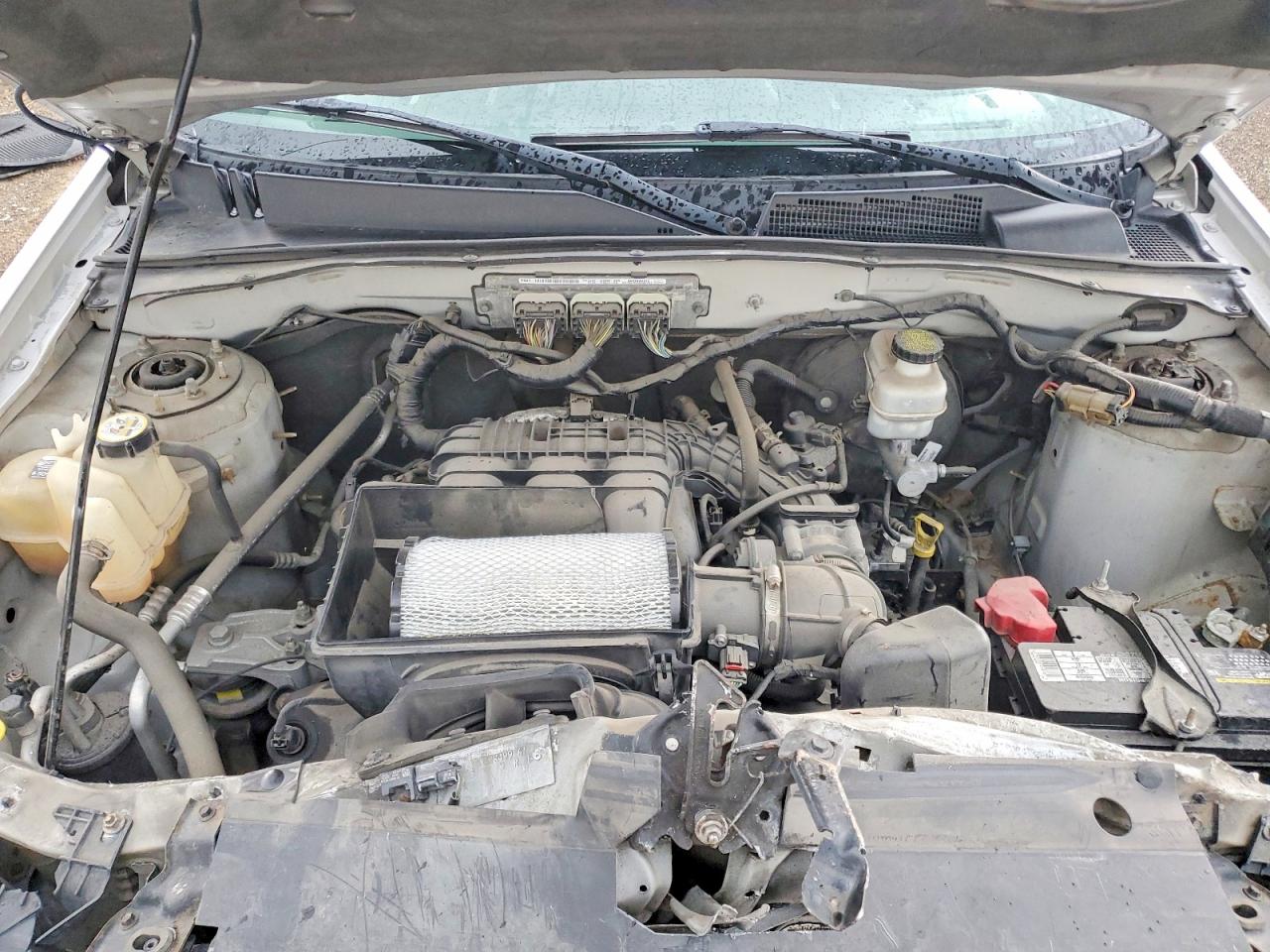 2011 FORD ESCAPE XLT photo 21