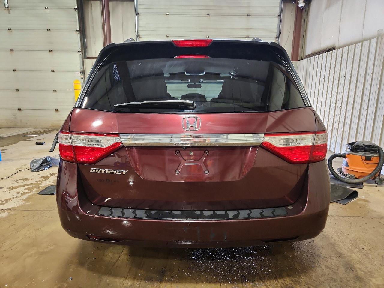 2012 HONDA ODYSSEY EXL photo 16