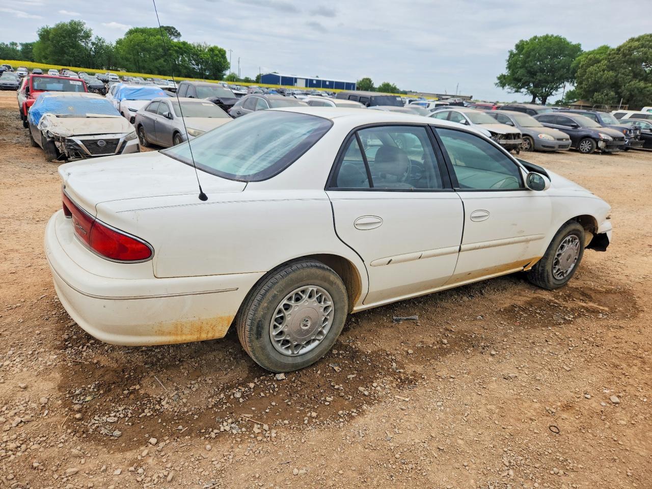 2003 BUICK CENTURY CUSTOM photo 5