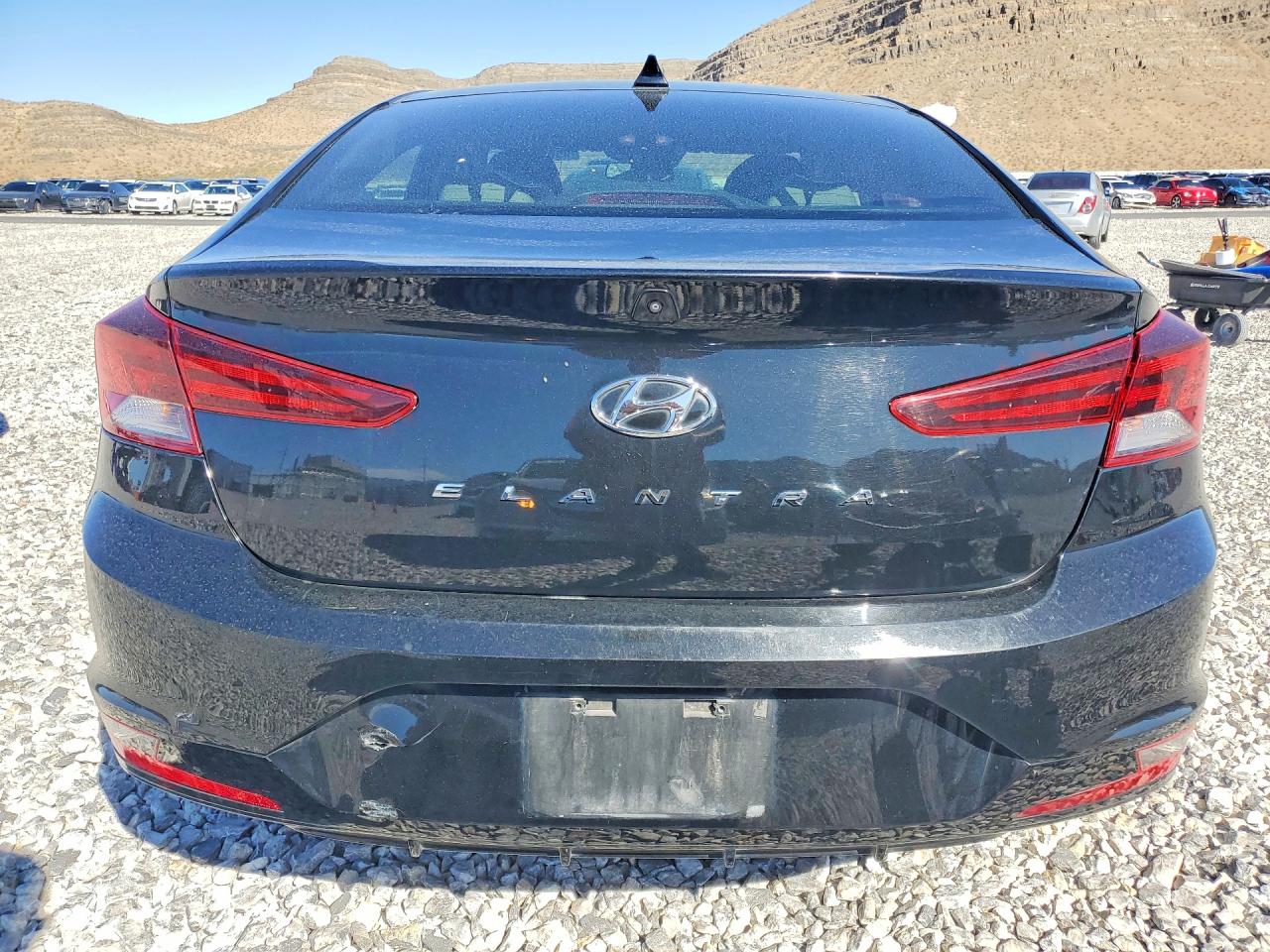 2019 HYUNDAI ELANTRA SEL photo 11