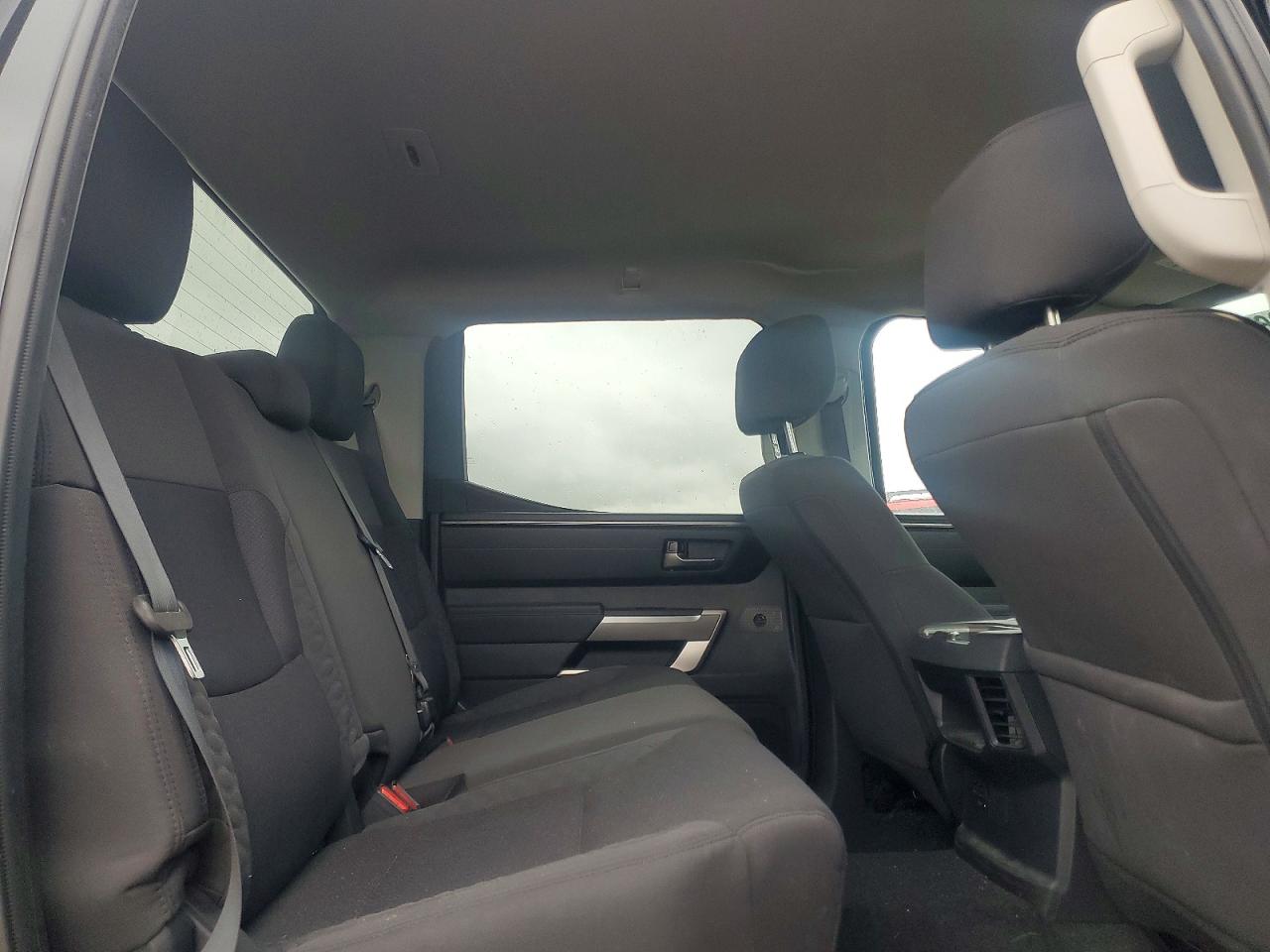 2024 TOYOTA TUNDRA CREWMAX SR5 photo 10