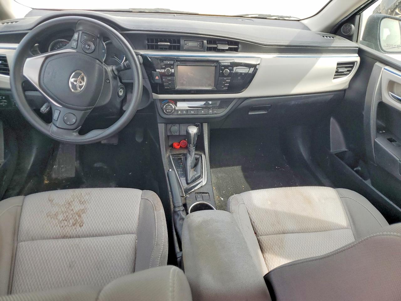 2015 TOYOTA COROLLA LE ECO photo 15