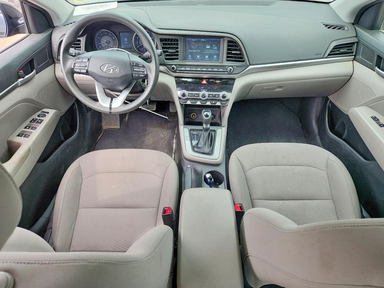 2020 HYUNDAI ELANTRA SEL photo 22