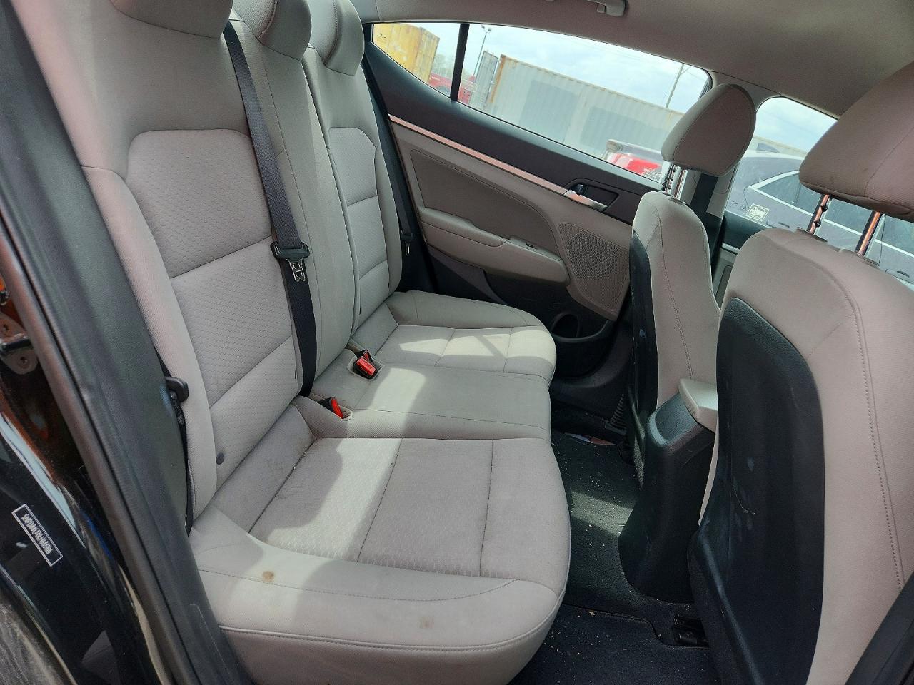 2020 HYUNDAI ELANTRA SEL photo 28