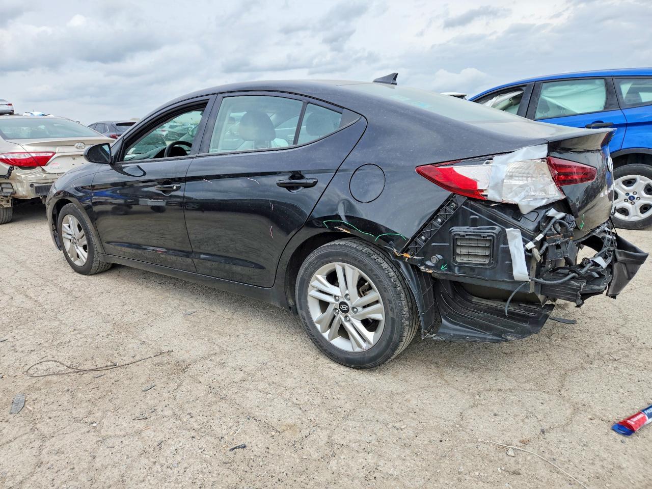 2020 HYUNDAI ELANTRA SEL photo 4