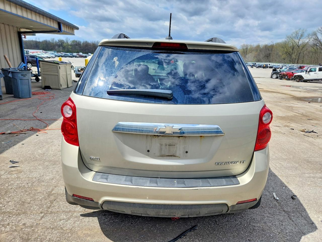 2015 CHEVROLET EQUINOX LT photo 11