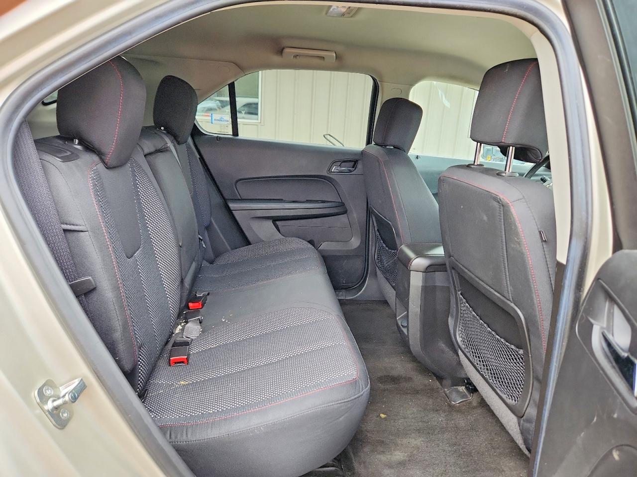2015 CHEVROLET EQUINOX LT photo 21