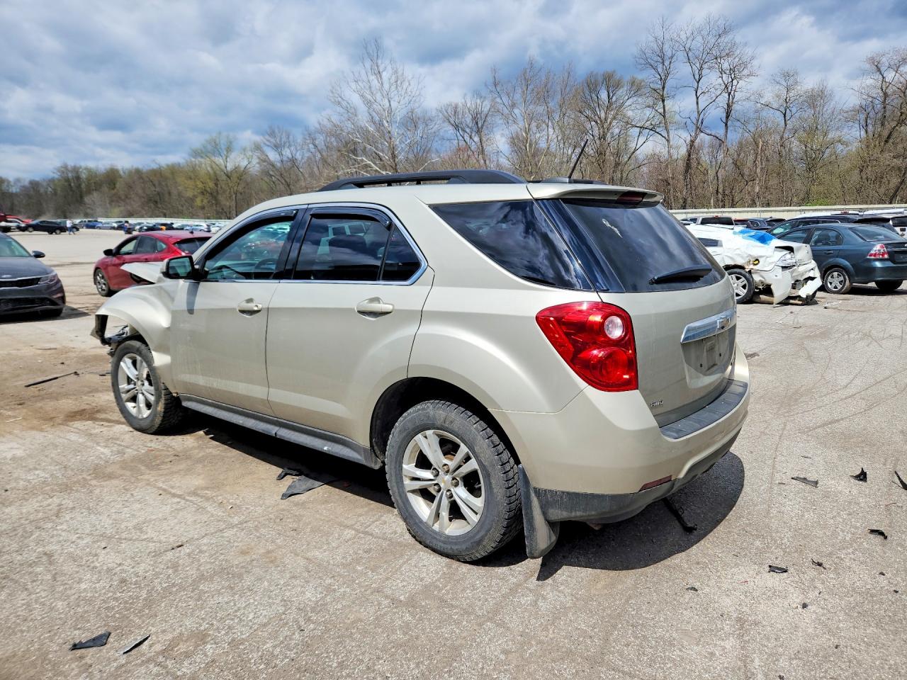 2015 CHEVROLET EQUINOX LT photo 3