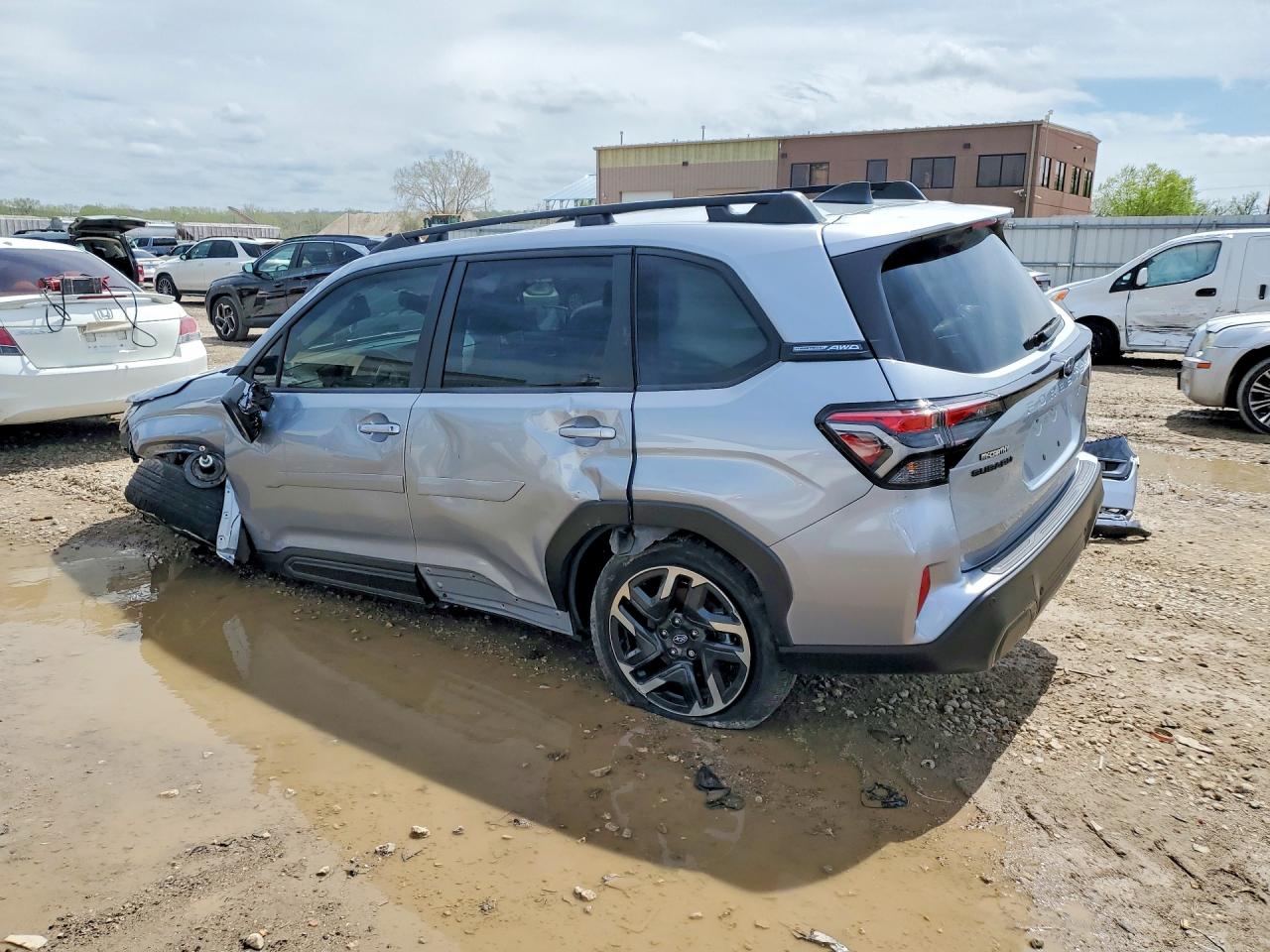 2025 SUBARU FORESTER LIMITED photo 2