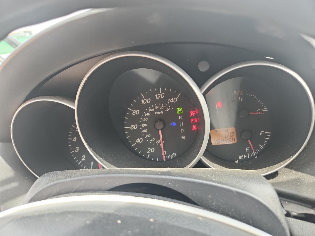 2004 MAZDA 3 I photo 9
