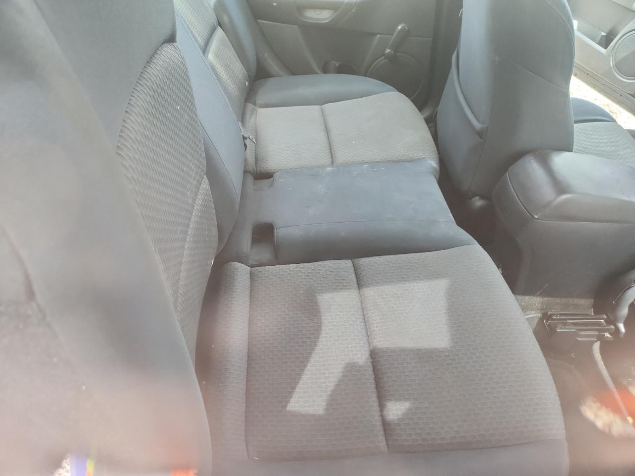 2004 MAZDA 3 I photo 10