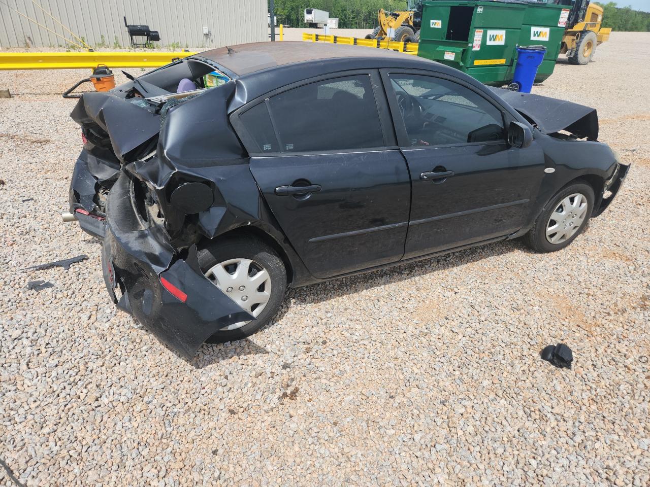 2004 MAZDA 3 I photo 3