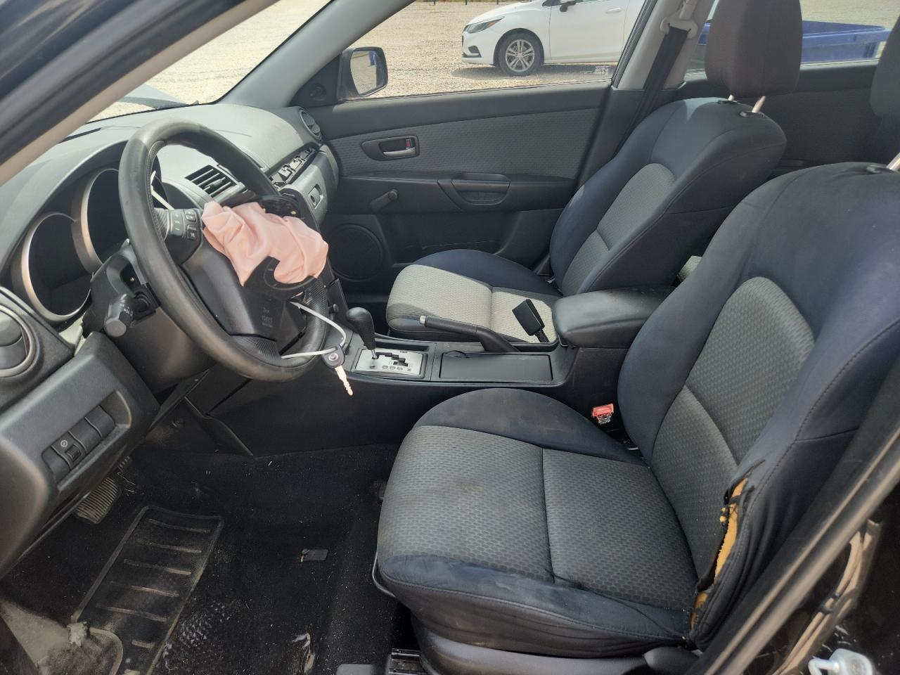 2004 MAZDA 3 I photo 7