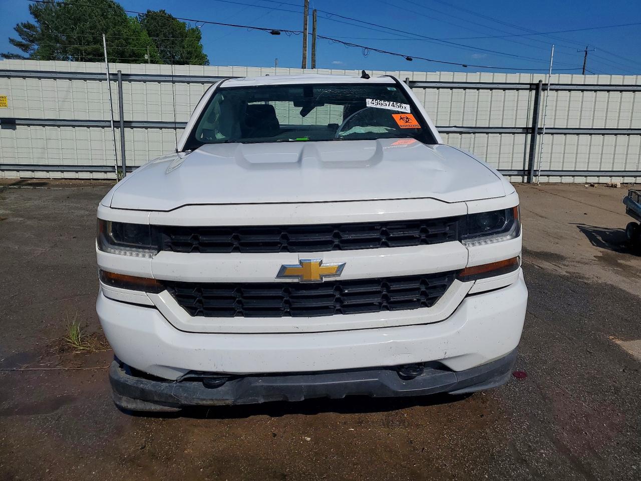 2018 CHEVROLET SILVERADO C1500 CUSTOM photo 9
