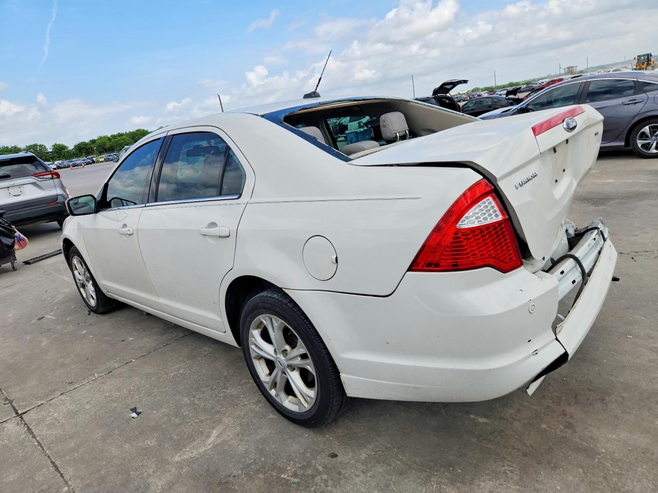 2012 FORD FUSION SE photo 3