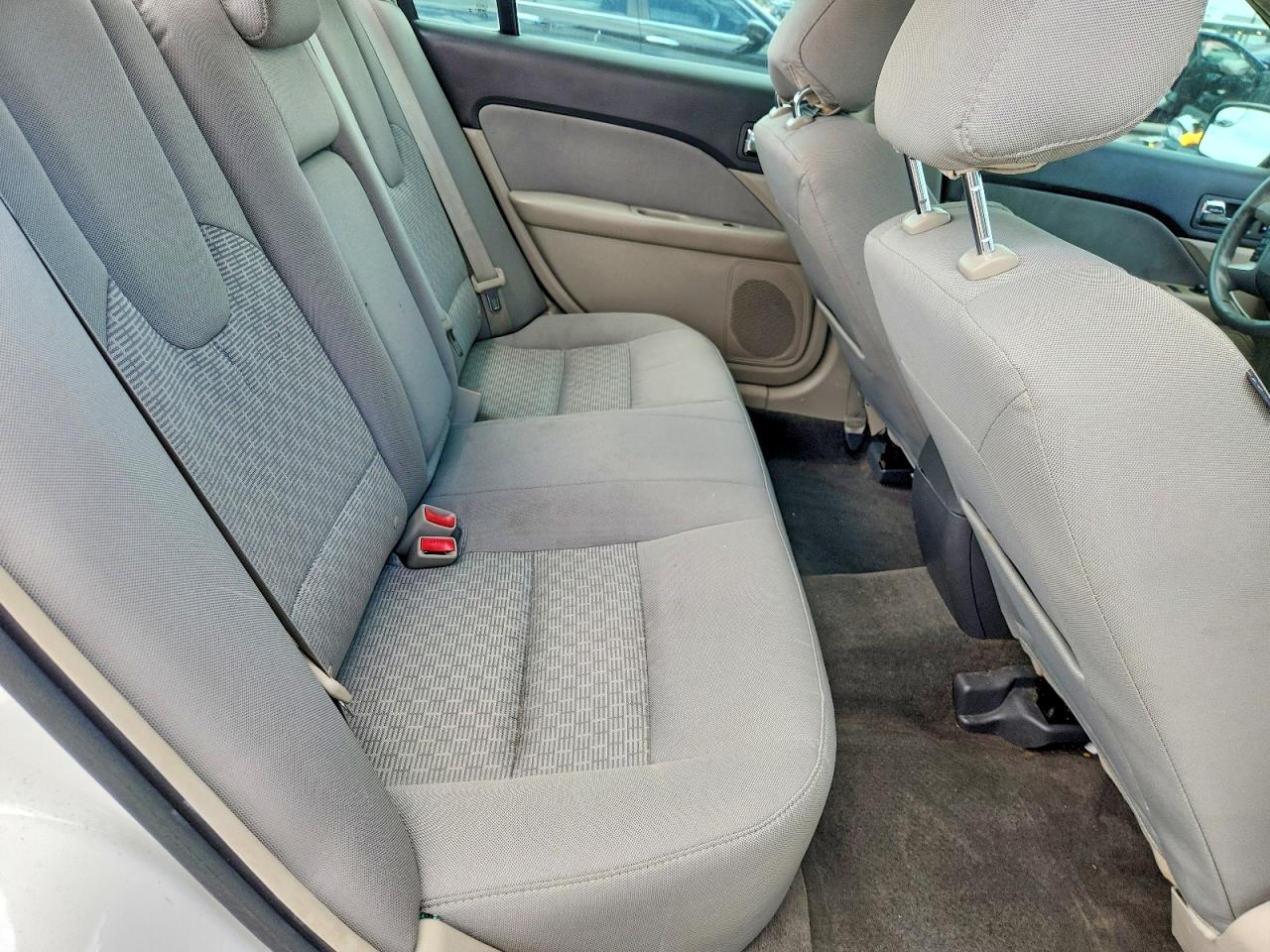 2012 FORD FUSION SE photo 19
