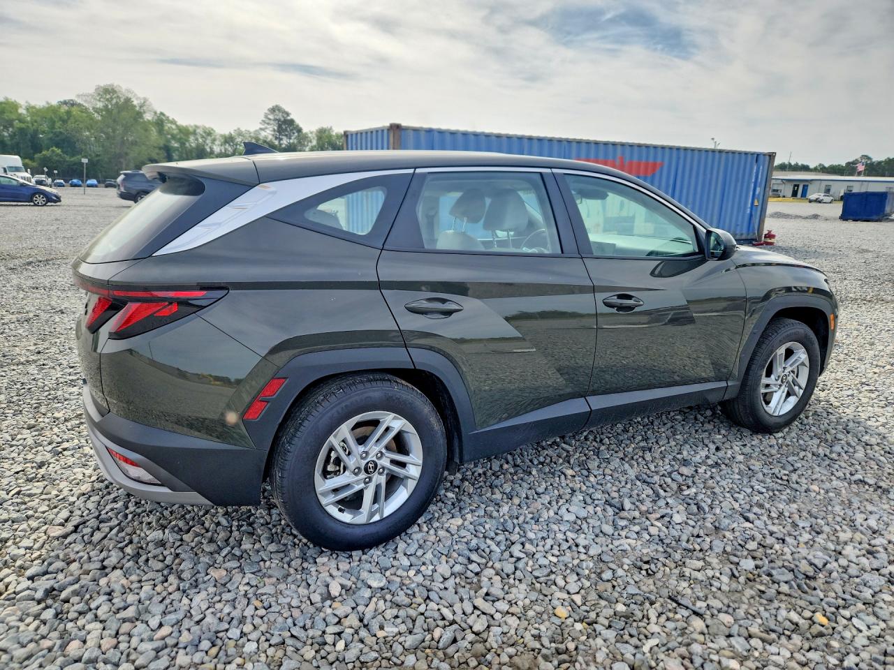 2025 HYUNDAI TUCSON SE photo 5