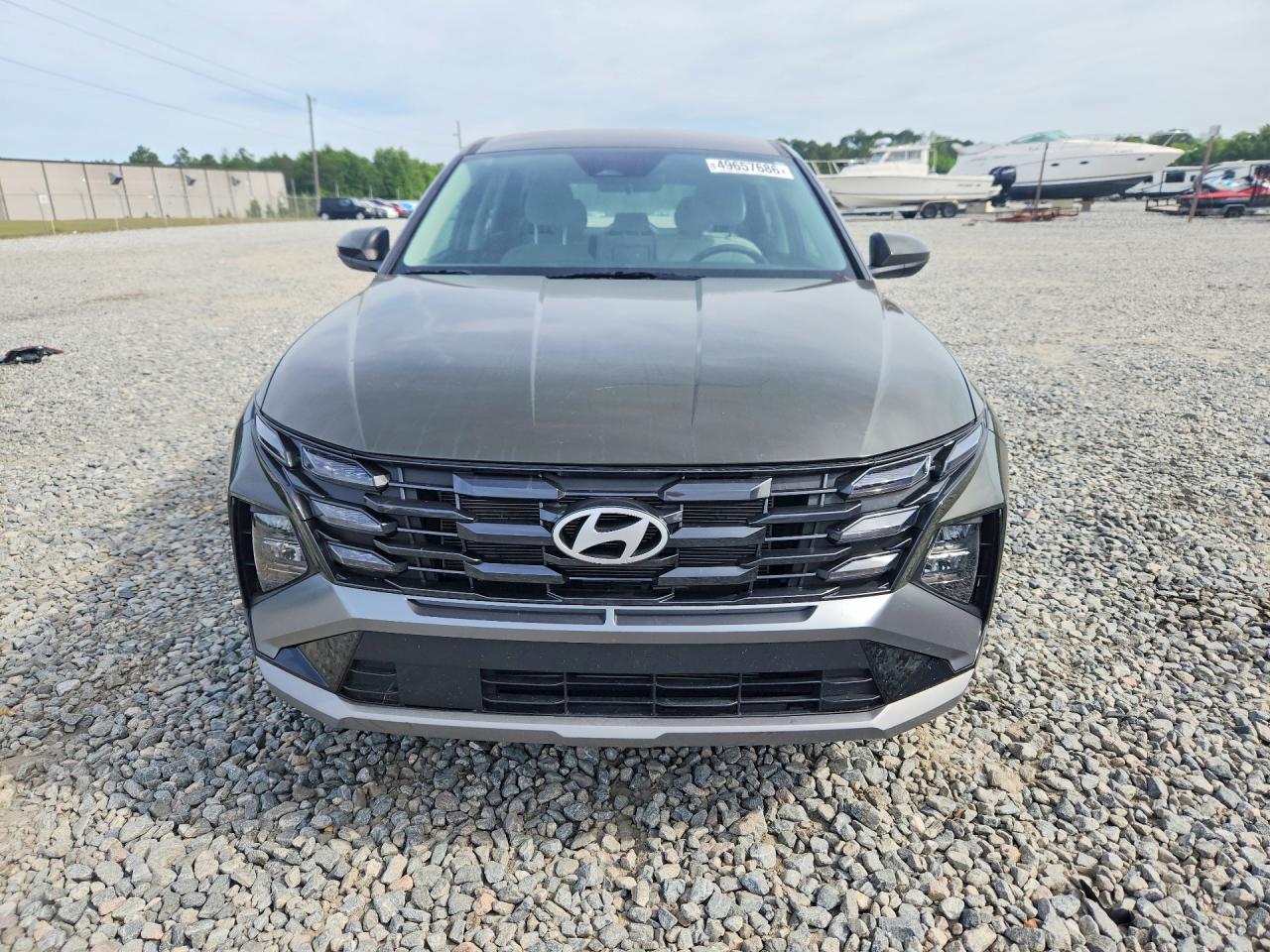2025 HYUNDAI TUCSON SE photo 9