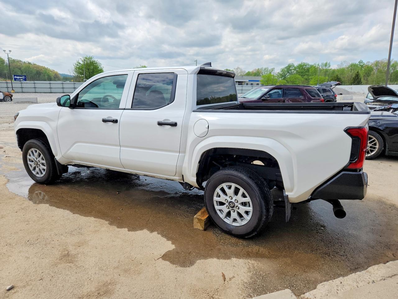 2024 TOYOTA TACOMA SR photo 3