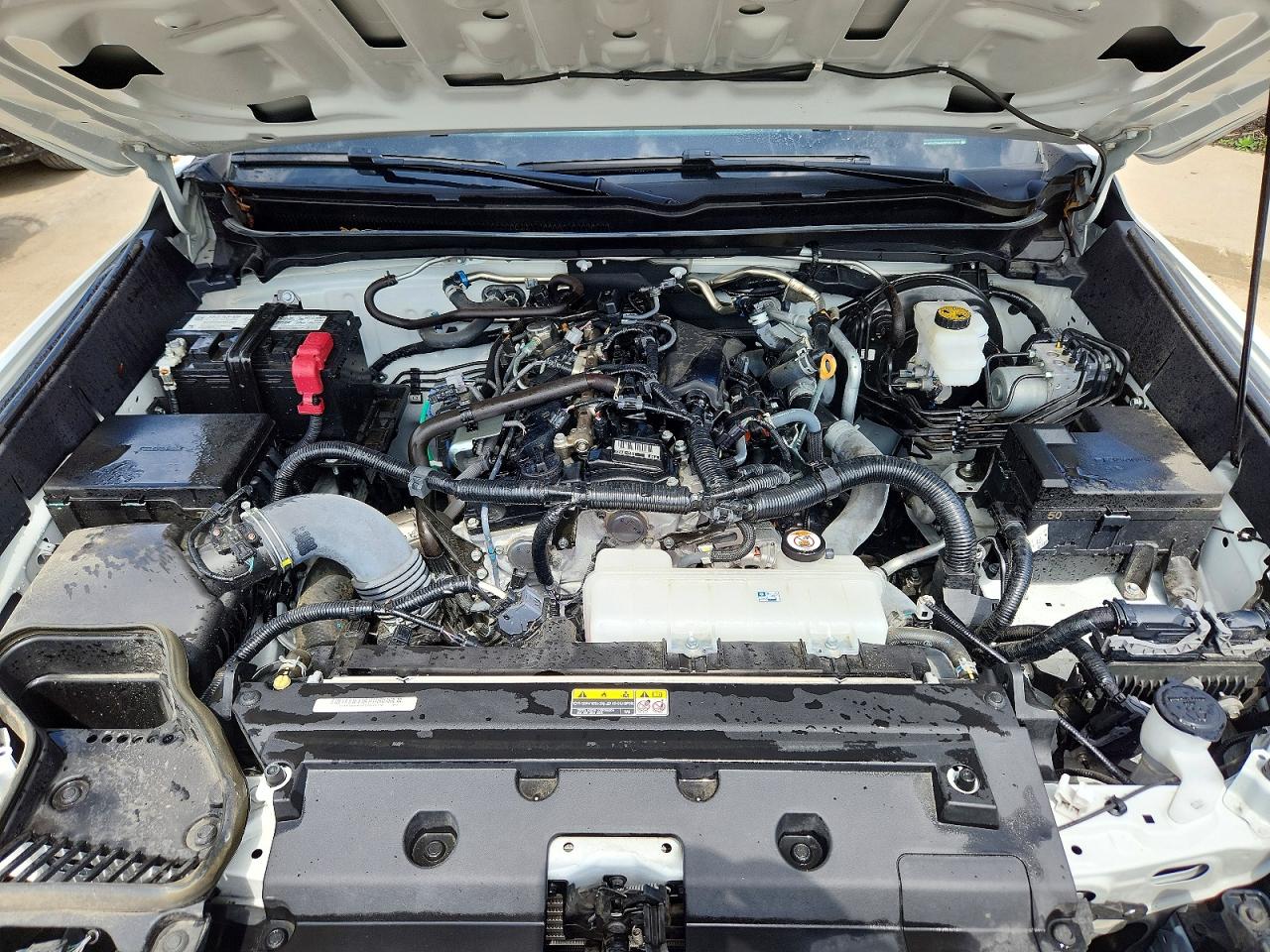 2024 TOYOTA TACOMA SR photo 21
