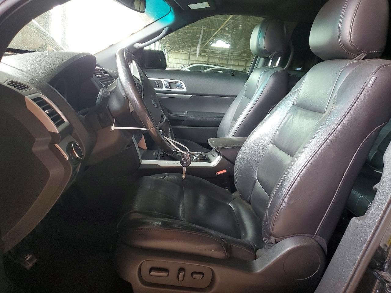 2014 FORD EXPLORER XLT photo 13