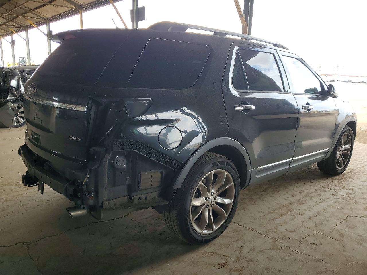 2014 FORD EXPLORER XLT photo 5