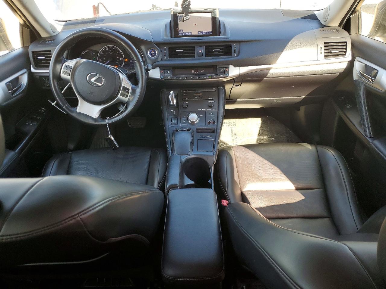 2013 LEXUS CT 200 photo 22