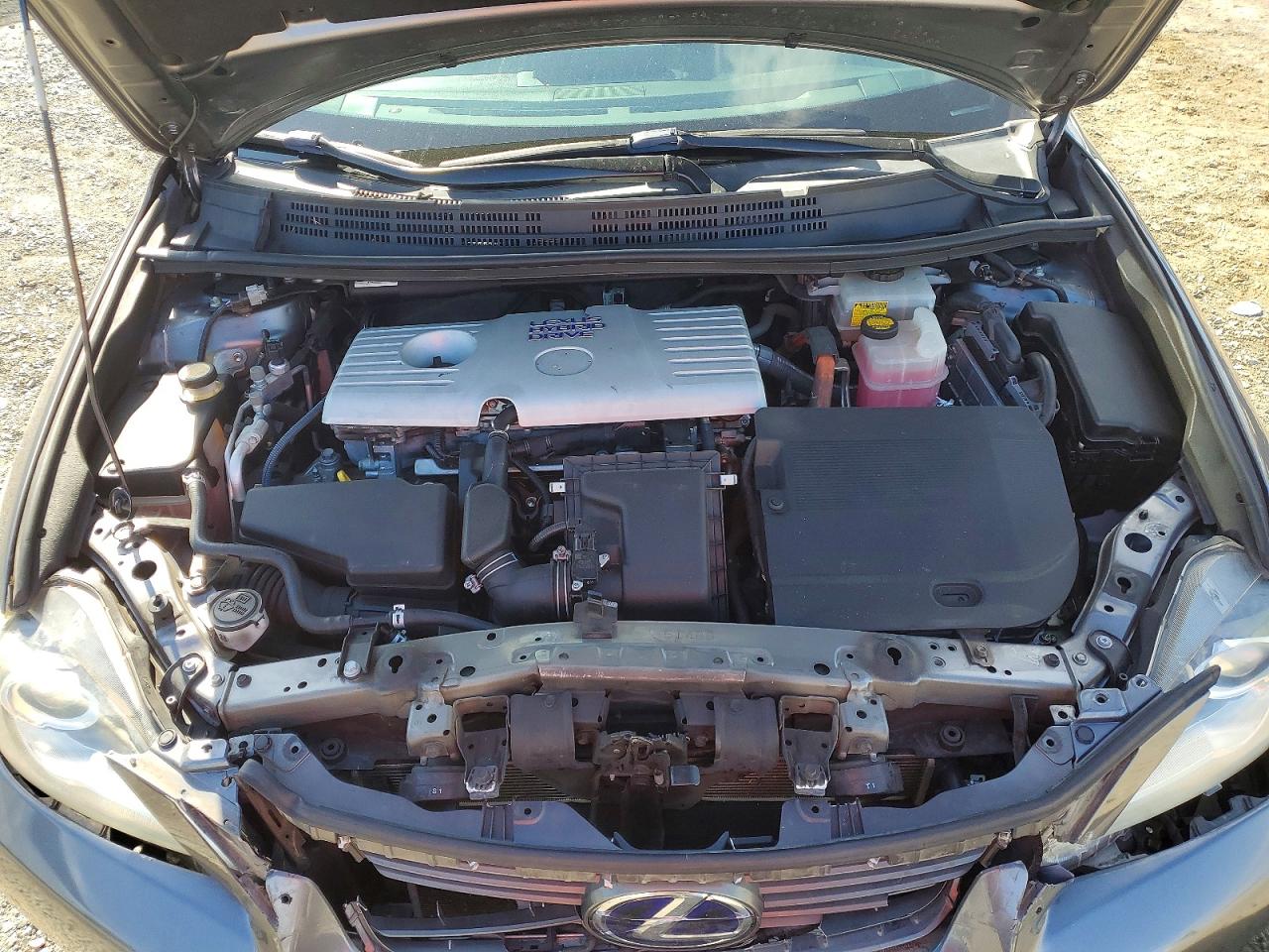 2013 LEXUS CT 200 photo 31