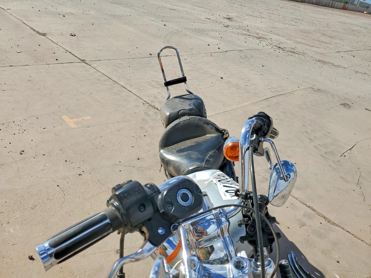 2012 HARLEY-DAVIDSON XL1200 C photo 9