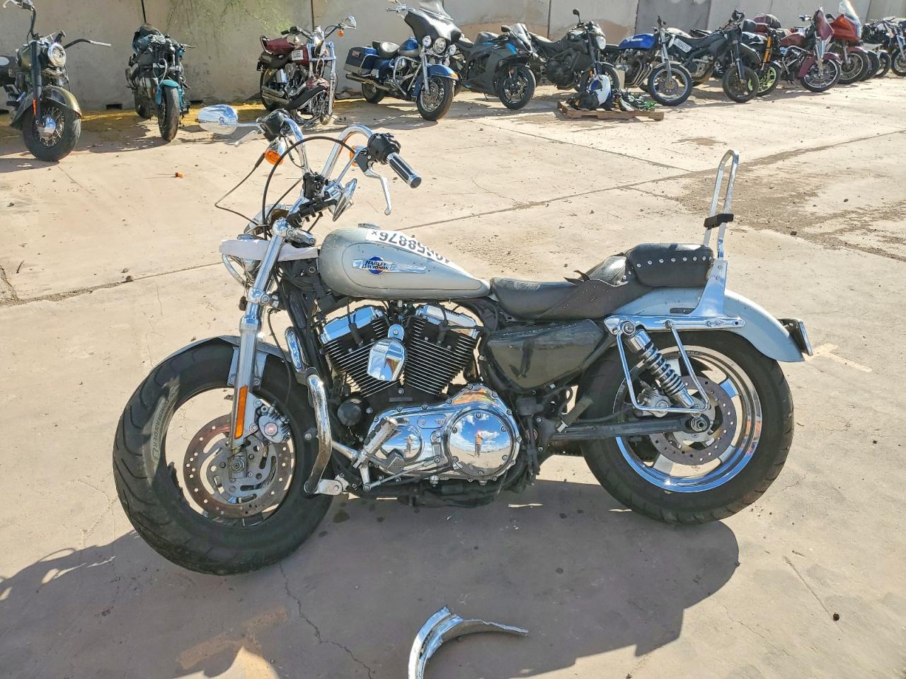 2012 HARLEY-DAVIDSON XL1200 C photo 5
