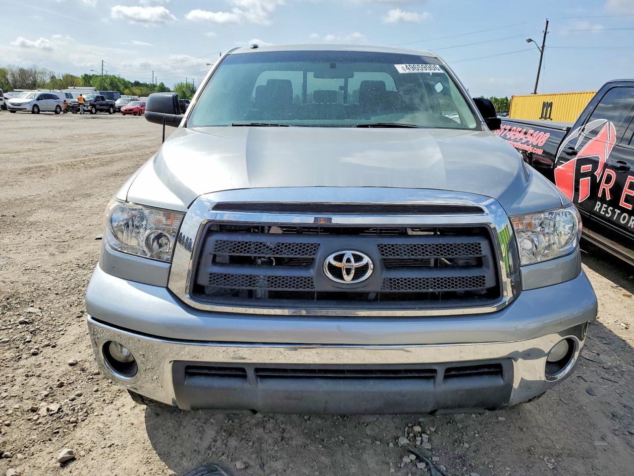2011 TOYOTA TUNDRA DOUBLE CAB SR5 photo 13