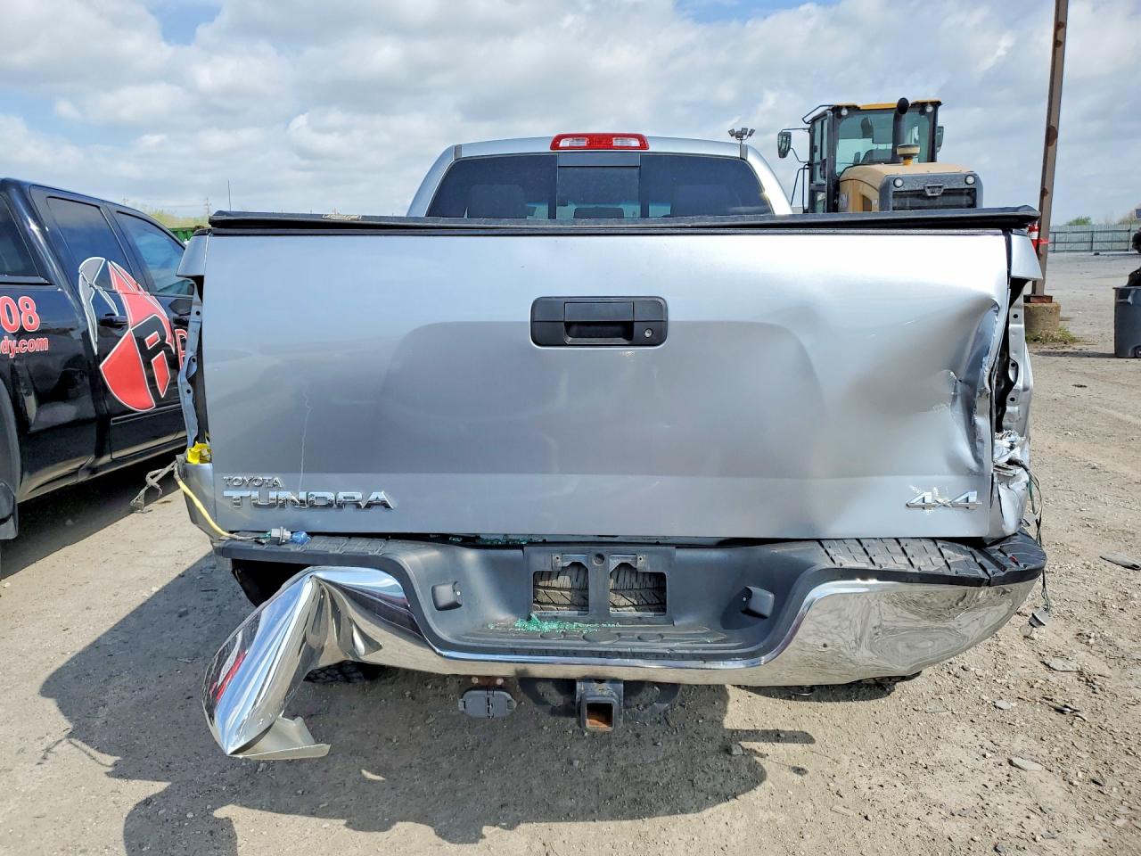 2011 TOYOTA TUNDRA DOUBLE CAB SR5 photo 16