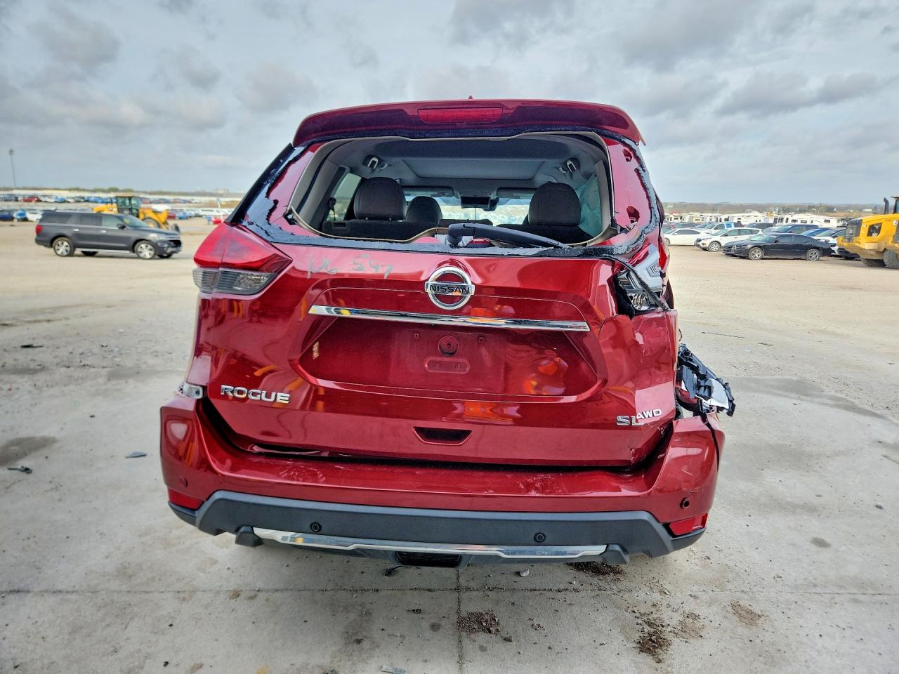 2019 NISSAN ROGUE SL photo 11