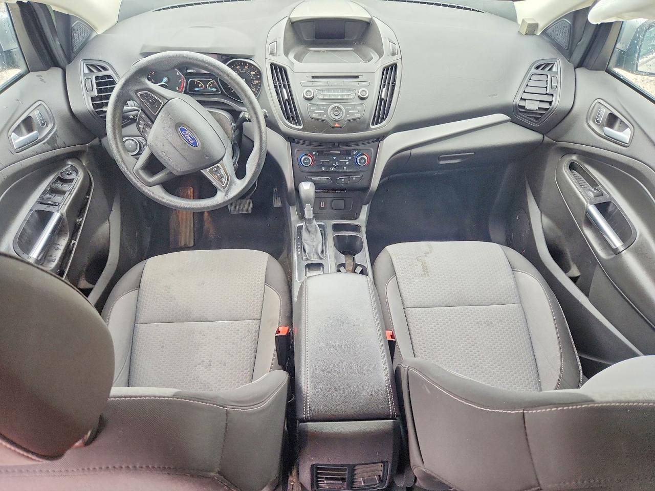 2017 FORD ESCAPE SE photo 15