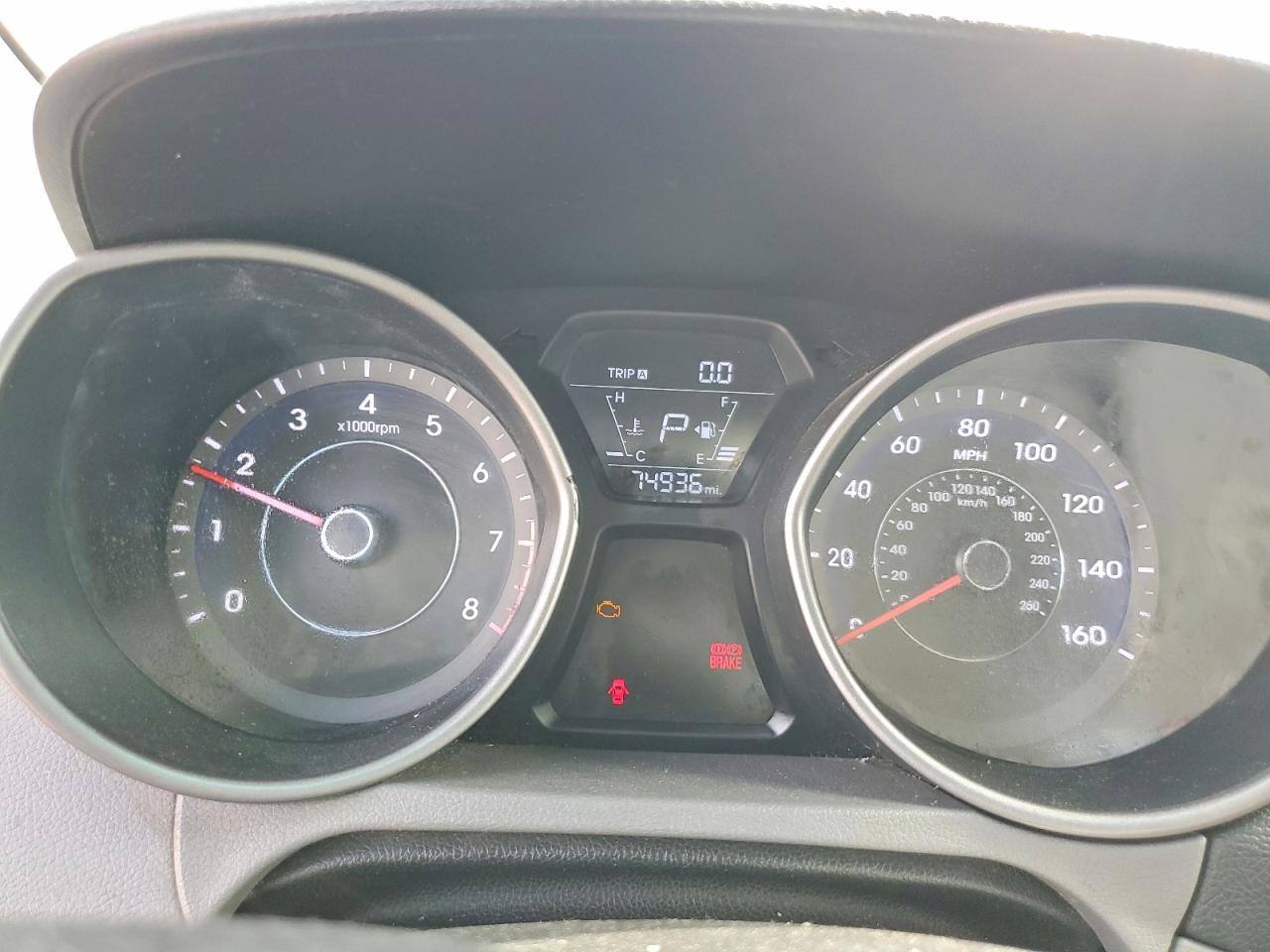 2016 HYUNDAI ELANTRA SE photo 25