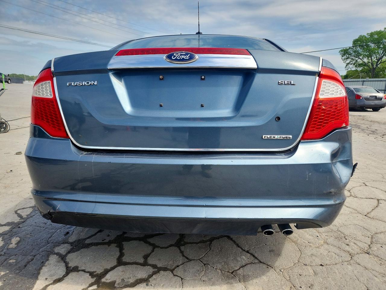 2012 FORD FUSION SE photo 16