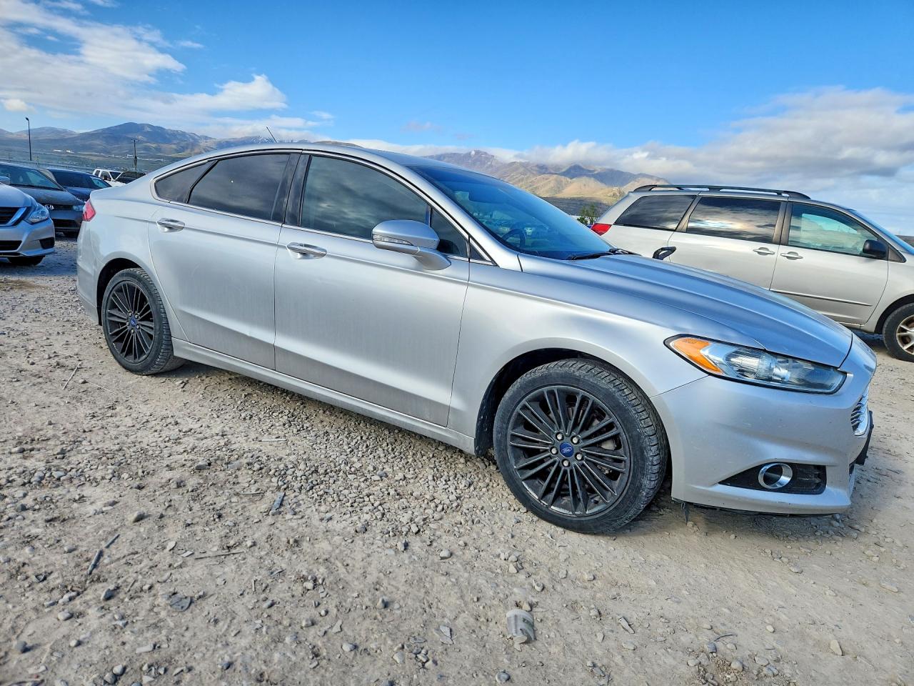 2013 FORD FUSION TITANIUM photo 4