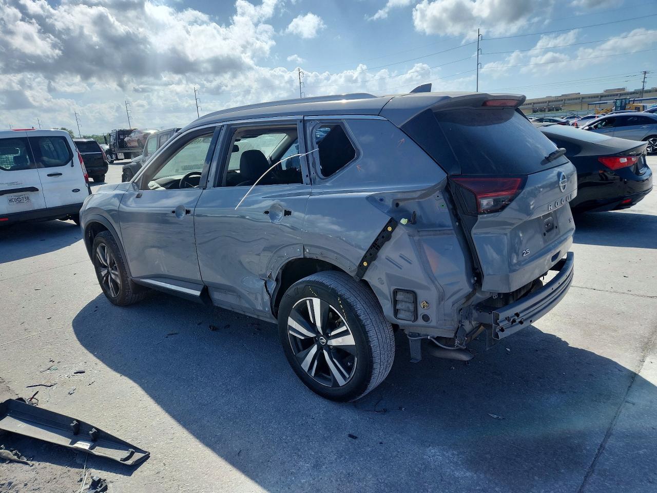 2021 NISSAN ROGUE SL photo 3