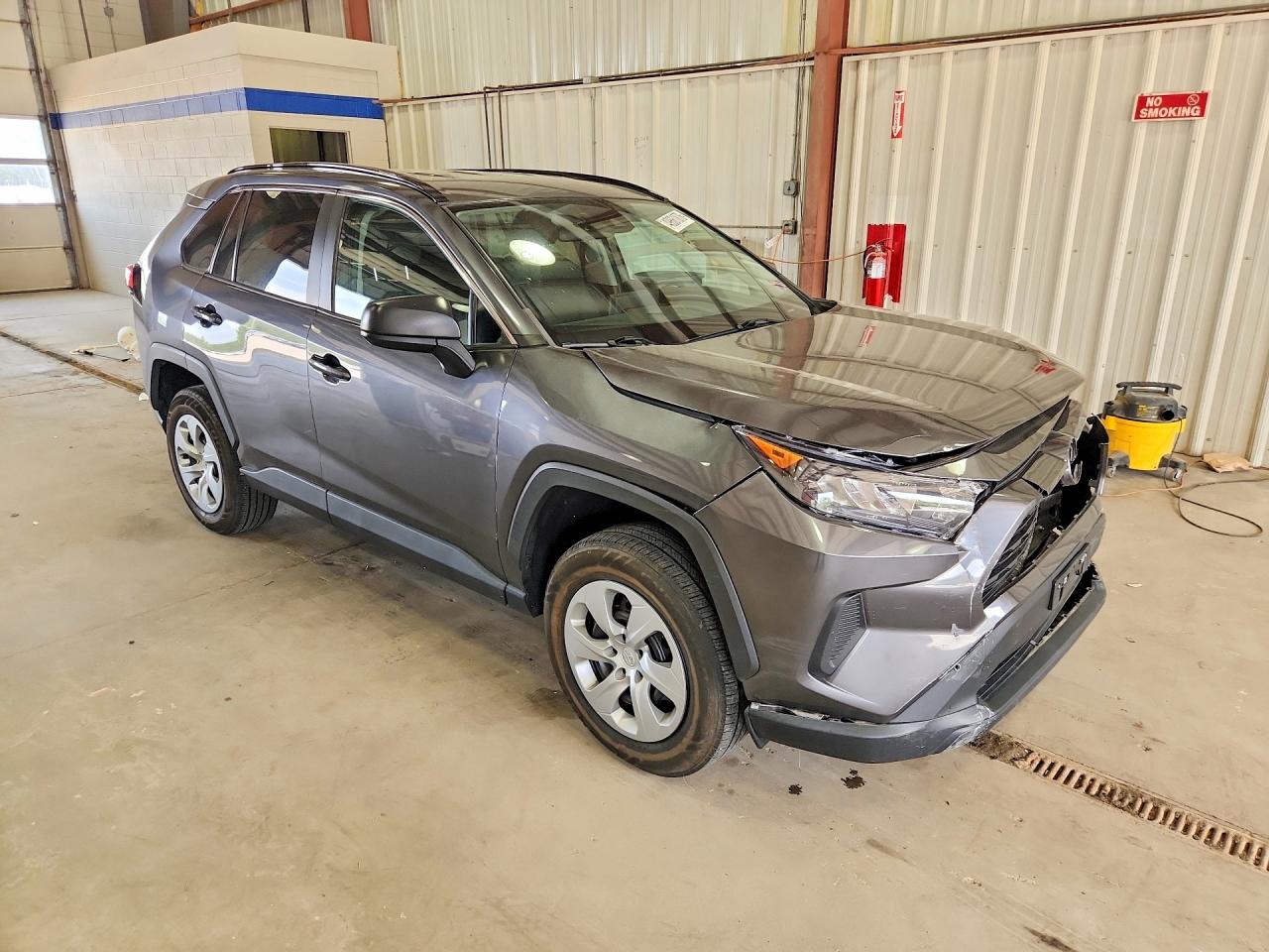 2021 TOYOTA RAV4 LE photo 7