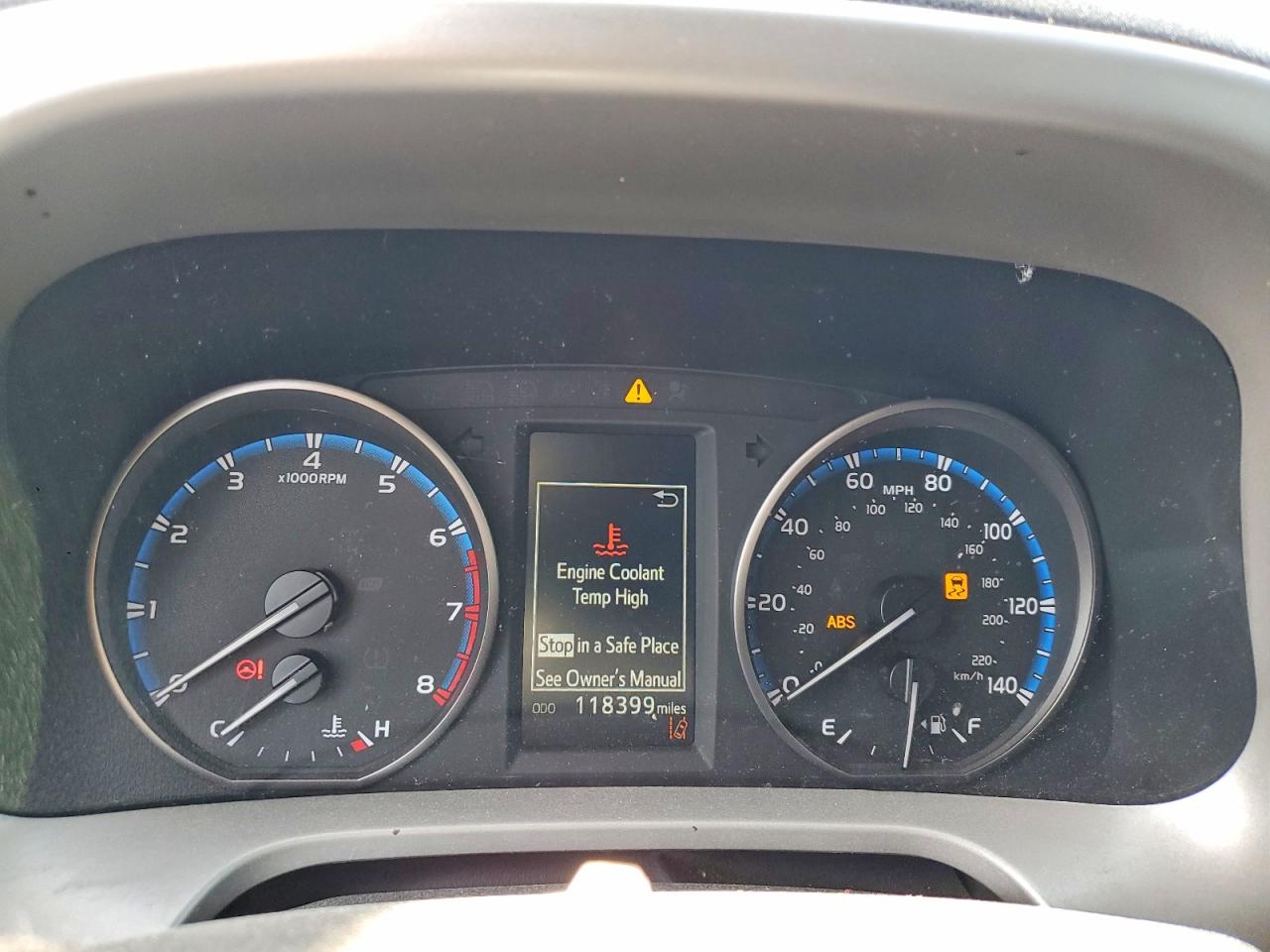 2017 TOYOTA RAV4 XLE photo 17