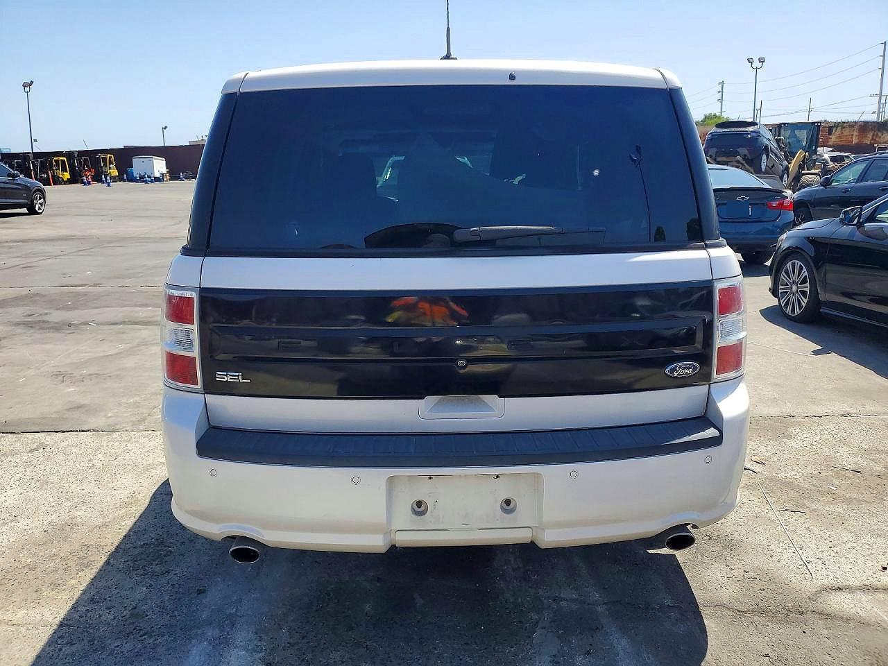 2016 FORD FLEX SEL photo 11