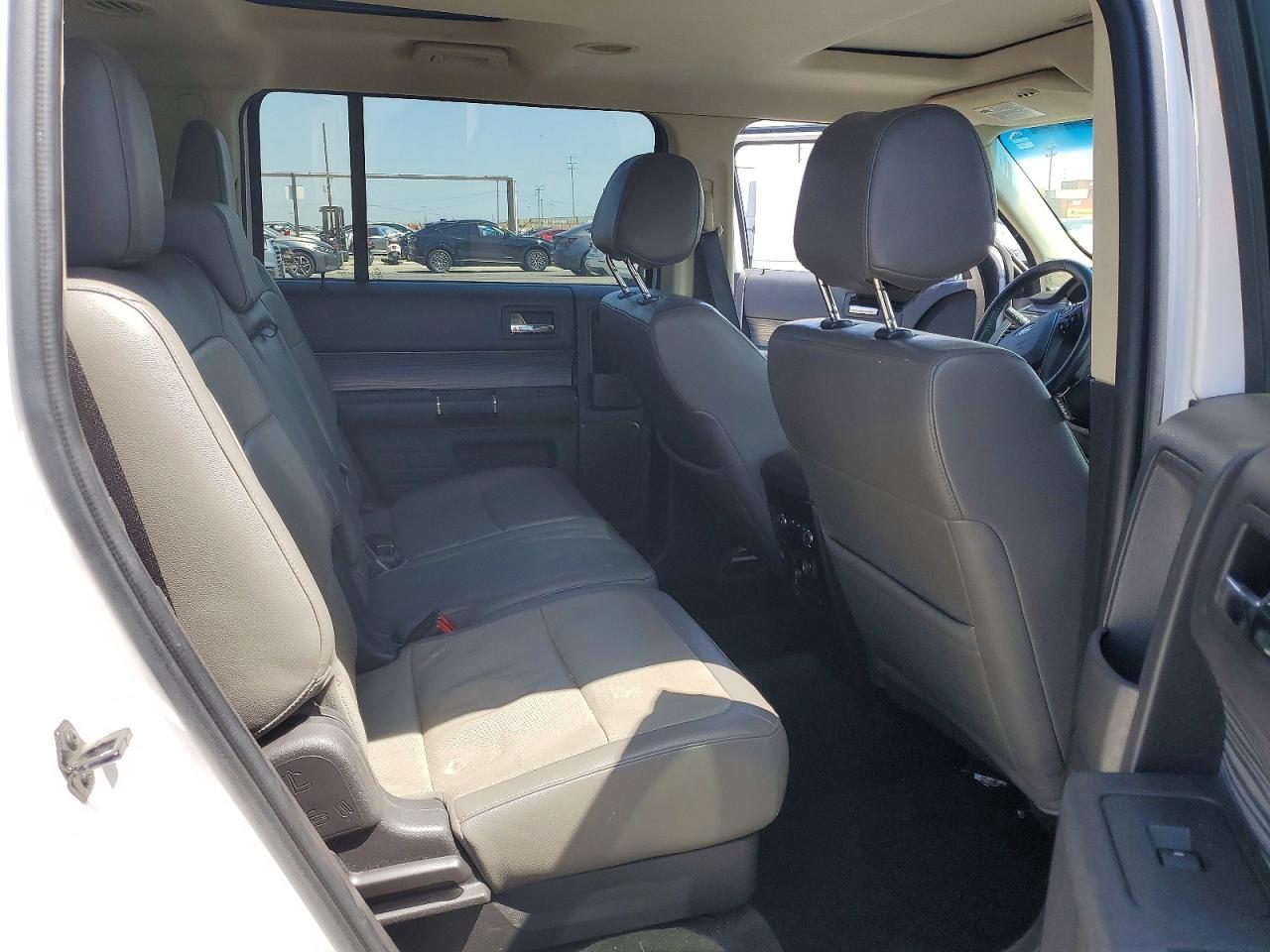 2016 FORD FLEX SEL photo 21