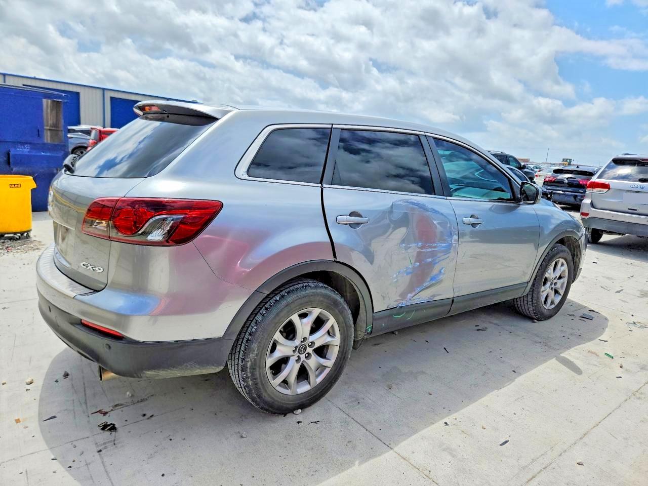 2015 MAZDA CX-9 TOURING photo 5