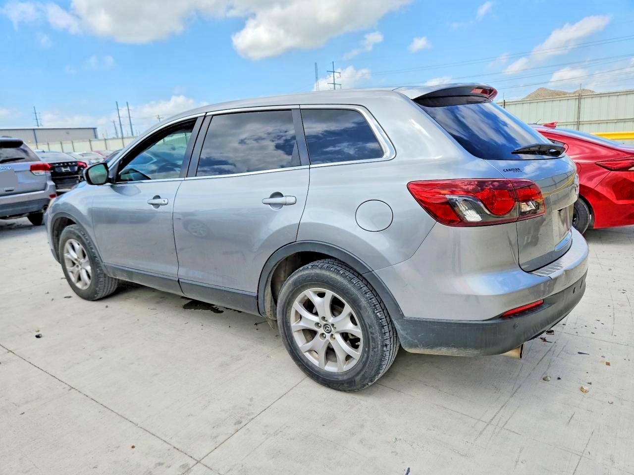 2015 MAZDA CX-9 TOURING photo 3