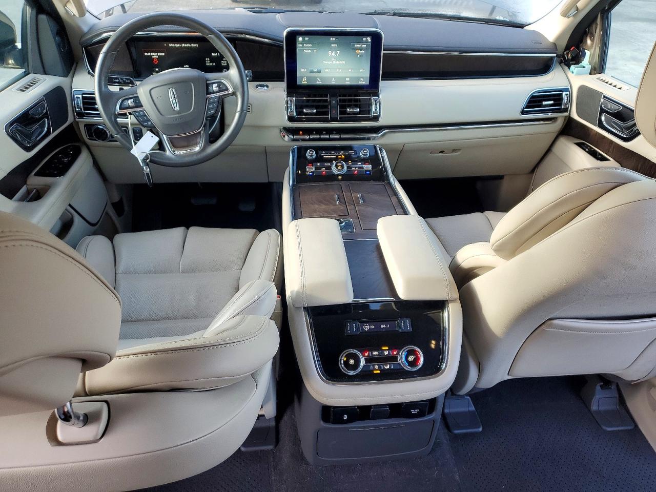 2019 LINCOLN NAVIGATOR SELECT photo 8